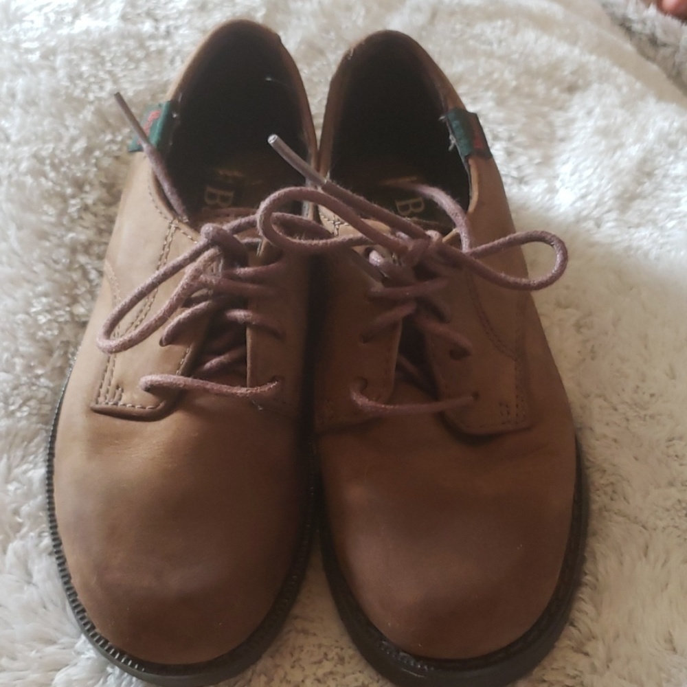 Bass dress shoes